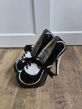 Bordello Teeze-01 Black And White High Heel Platform Pumps Shoes
